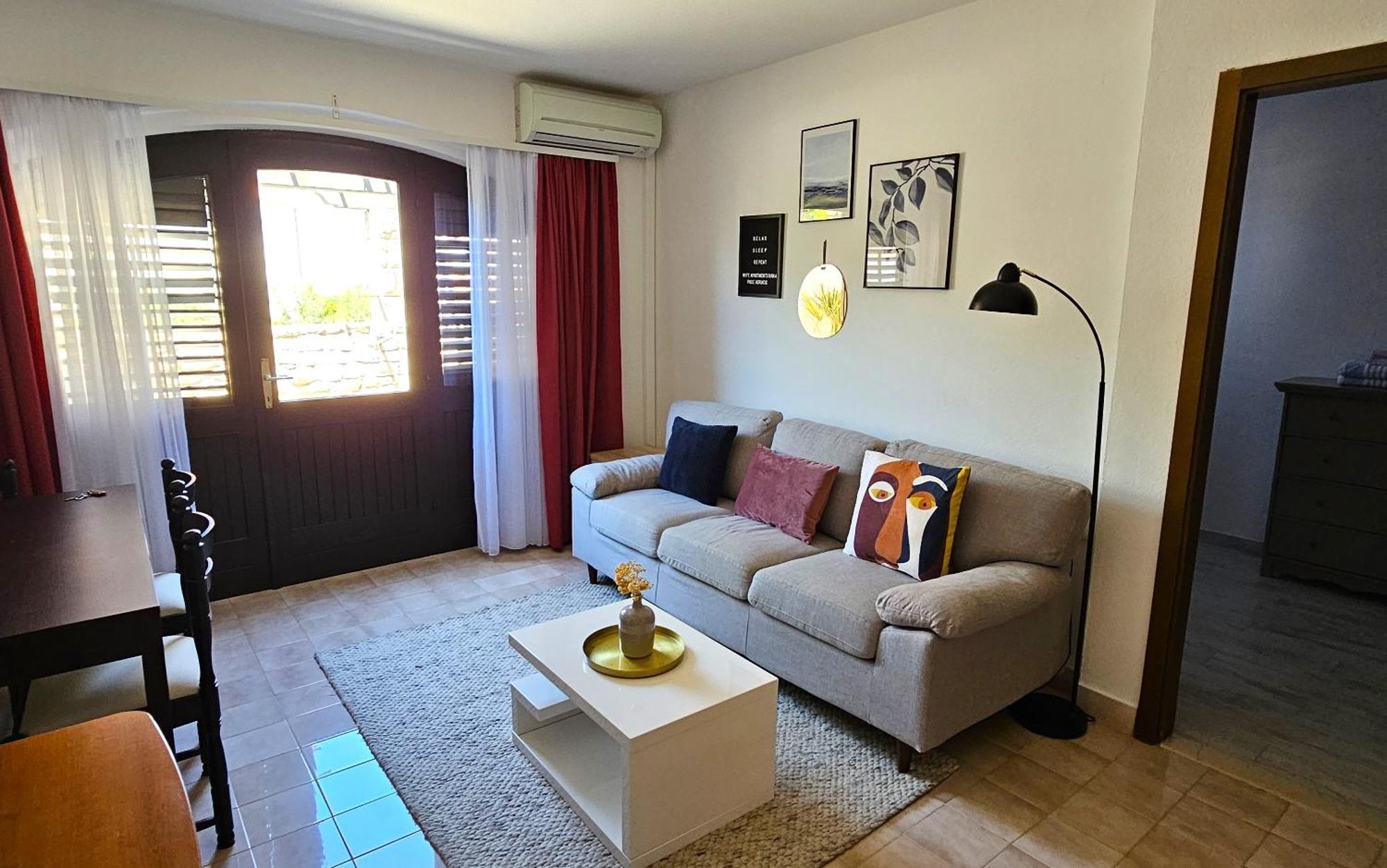 Apartments Ivana Sutivan Exterior photo